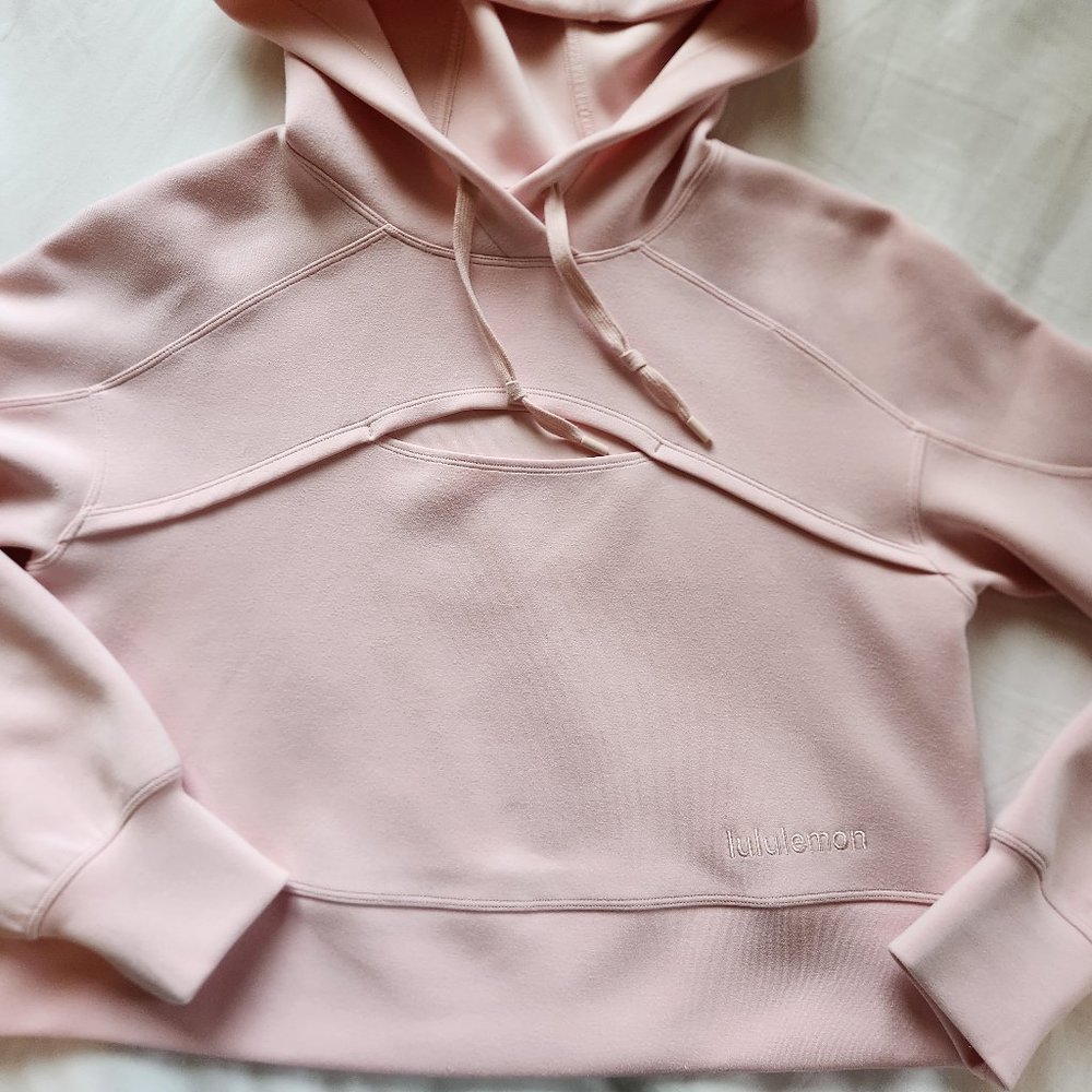 Lululemon Get Centered Crop Hoodie